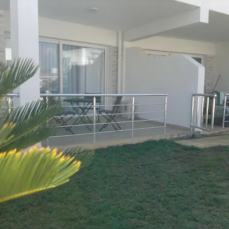 Caesar Beach Apartment
